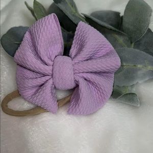 4” light lavender nylon bow